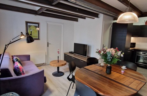 Fontainebleau Apartment | Blanche Charmant duplex-Apartment