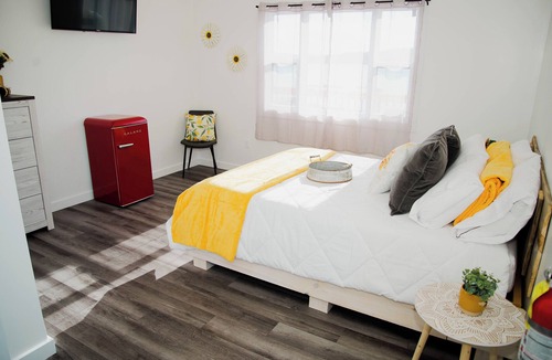 Burlington Bed & Breakfast | Blanches Hideaway