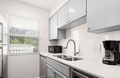 Clarksville Condo | Blanco #301 xxxxxxxx