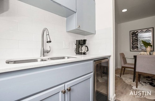 Clarksville Condo | Blanco #301 xxxxxxxx