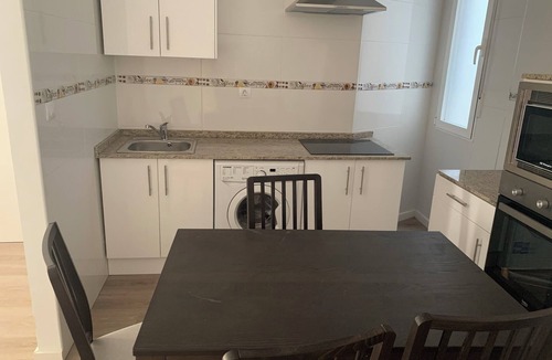 Logrono Apartment | Blanco y Tinto