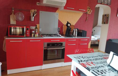 Saint-Judoce Apartment | Blandine & Christian