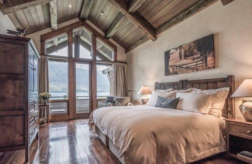 Glenorchy Cabin | Blanket Bay