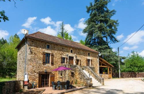 Blanquefort-sur-Briolance House | Blanquefort Hill Retreat