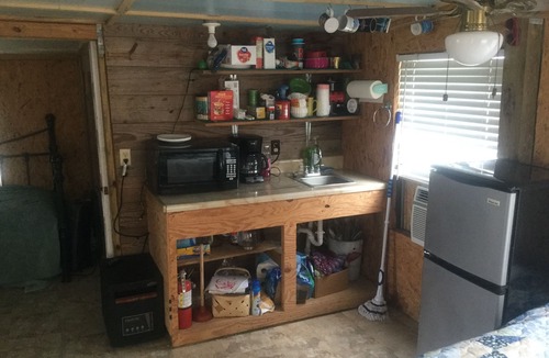 Cedar Lane Cabin | Blast-N-Cast Cabin On Caney Creek Best price In Sargent, discounts available
