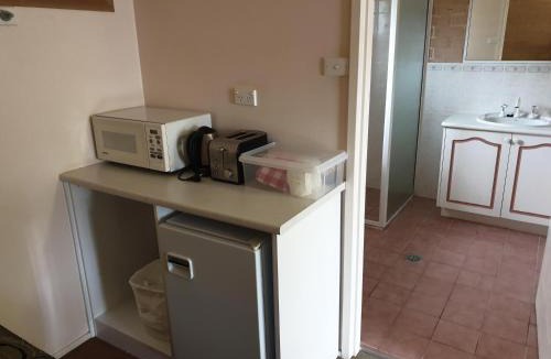 Blayney Hotel | Blayney Central Motel