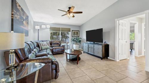 Lawrenceburg House | BLC200