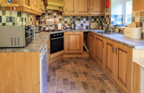 Glenridding Cottage | BLEABERRY COTTAGE, pet friendly, with open fire in Penrith