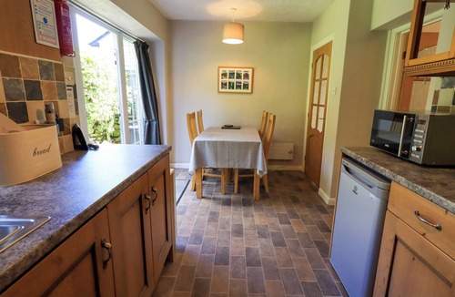 Glenridding Cottage | BLEABERRY COTTAGE, pet friendly, with open fire in Penrith