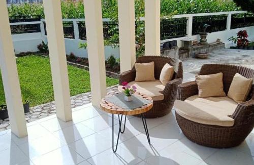 Ambarita House | Blesshomestay Samosir