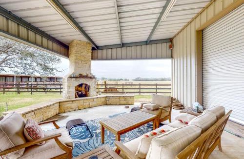 Blessing House | Blessing Farmhouse w/Farm Views & Outdoor Living