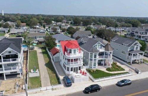 North Cape May House | Blessings on the Bay! Oceanfront Home with Heated Pool!