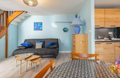 Jonzac Apartment | Bleu Bonheur