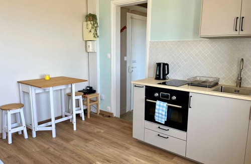 Langrune-sur-Mer Apartment | Bleu Langrune - Sea view studio