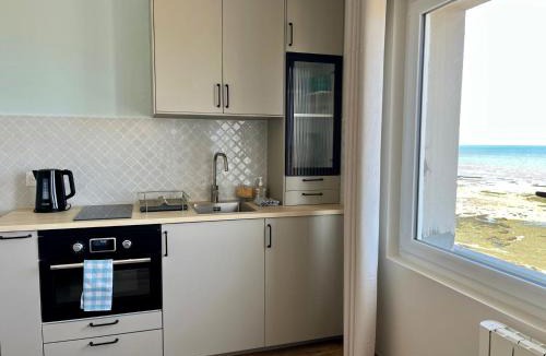 Langrune-sur-Mer Apartment | Bleu Langrune - Studio vue Mer