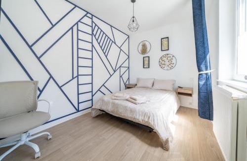 Homecourt Apartment | Bleu Océane - Wifi - Gare - 3 lits - Tout équipé