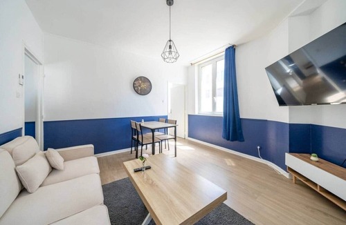 Homecourt Apartment | Bleu Océane - Wifi - Gare - 3 lits - Tout équipé