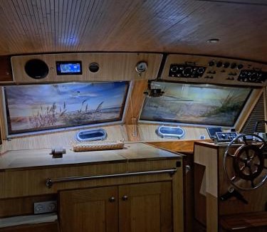Dieupentale Boat Rental | Bleu soleil