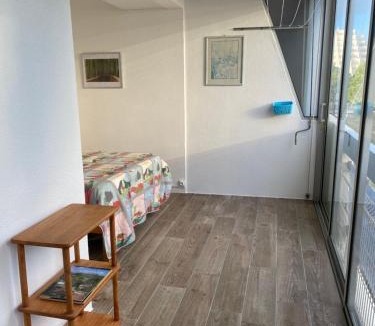 La Grande-Motte Apartment | Bleu Soleil