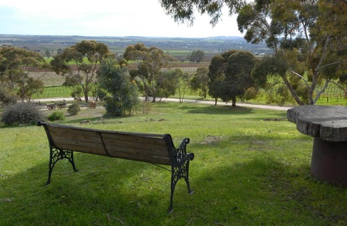 Krondorf Bed & Breakfast | Blickinstal Barossa Valley Accommodation