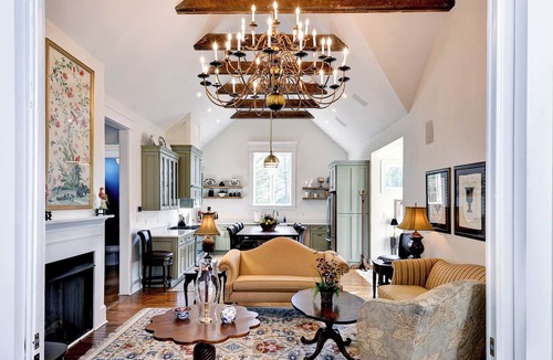 Stonehouse House | Blisland, Established 1749nHistoric Lodging