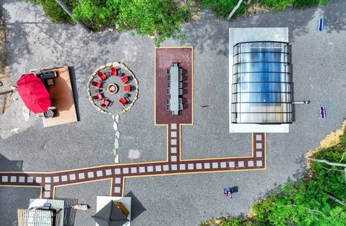 Jim Thorpe Ski Chalet | Bliss A-Frame, Heated Pool AxeThrow Sundeck Sauna HotTub FirePit