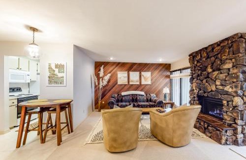 Warm Springs Apartment | Bliss at the Base