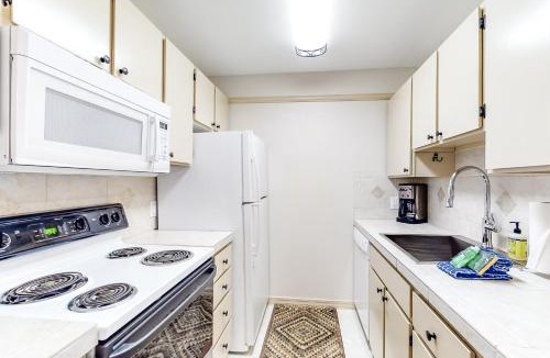 Warm Springs Apartment | Bliss at the Base