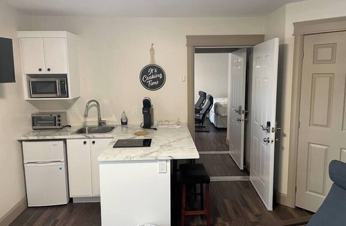 King's Point Apartment | Bliss by da Bay Deluxe suite 5