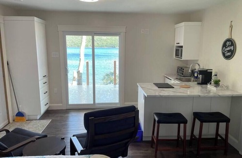 King's Point Apartment | Bliss by da Bay Deluxe suite 7