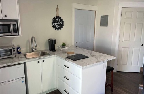 King's Point Apartment | Bliss by da Bay Deluxe suite 6