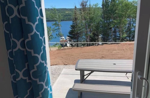 King's Point Apartment | Bliss by da Bay (Suite 3)