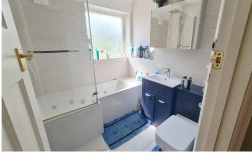 North Greenford Bed & Breakfast | Bliss Home