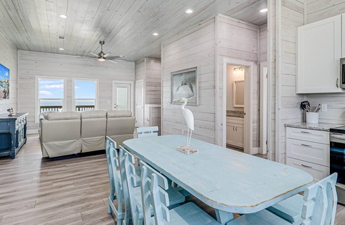 Fulton House | Bliss On The Bay