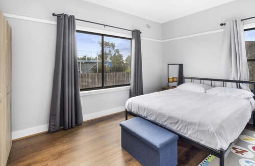 Robertsons Beach House | Blissful 3BR Waterfront Abode