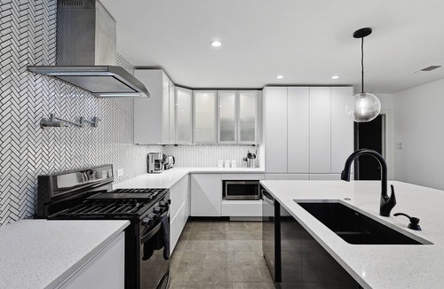 DeSoto House | Blissful bonding Desoto
