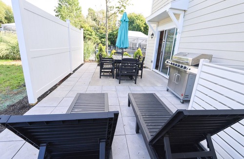 South Haven Ski Chalet | Blissful Daze- 2 pools, Hot tub