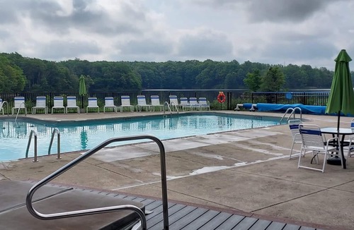 Bliss RV Rental | Blissful Lakefront stay!