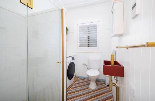 Merewether House | Blissful Merewether Beach Cottage - A Coastal Gem