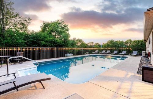 Brockton Villa | Blissful Mountain Getaway