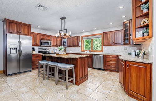 Brockton House | Blissful Mountain Getaway