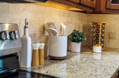 Brockton House | Blissful Mountain Getaway