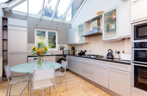 Twickenham Riverside House | Blissful Oasis, by Veeve