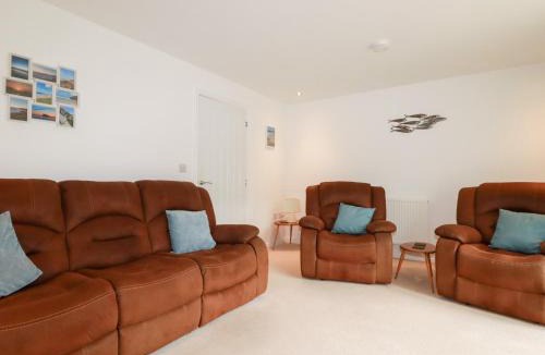 Perranporth House | Blissful Ocean Breeze