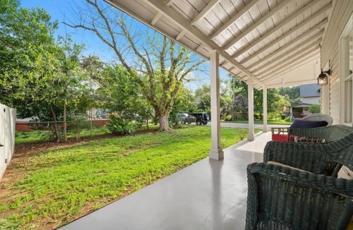 Huntsville House | Blissful on Bradley S