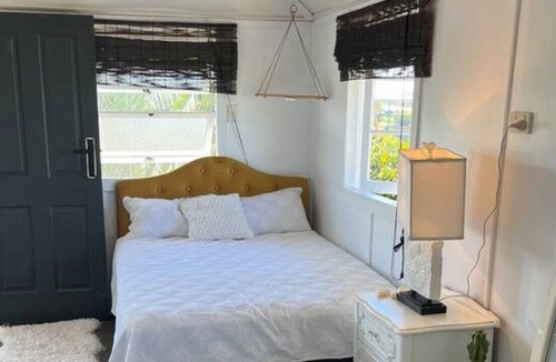 River Heads House | Blissful Room A at 'Be Still'