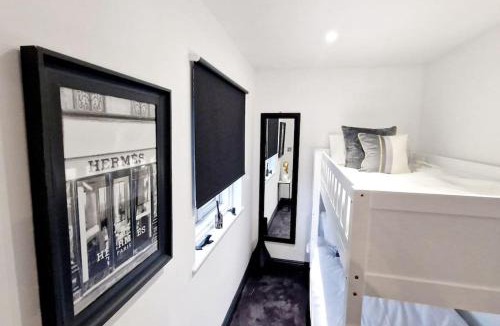 Patcham House | Blissfully Luxe Abode for Unforgettable Memories