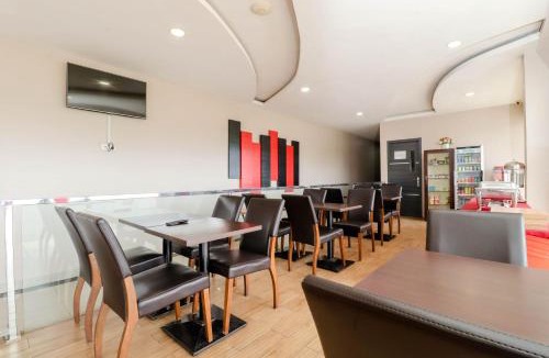 Tanjung Uncang Hotel | Blitz Hotel Batam Near Sultan Mahmud Ri'ayat Shah