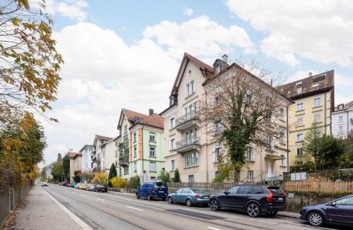 St. Gallen Apartment | BLIV Grosszügiges Altbaujuwel im Zentrum