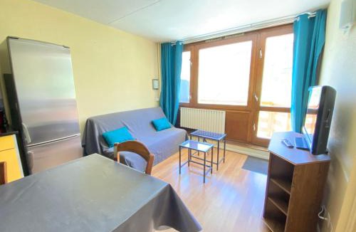 La Mongie Apartment | BLocation - La Mongie - Apt 2 ch - 8 pers - Place parking couvert - Ménage en suppl